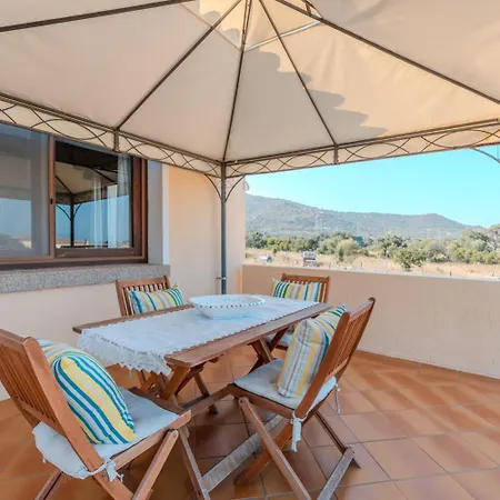 Splendido Stazzo Vista Mare Lu Fraili サン・テオドーロ