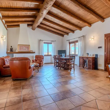 Апартаменты Splendido Stazzo Vista Mare Lu Fraili
