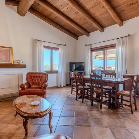 Splendido Stazzo Vista Mare Lu Fraili Апартаменты *