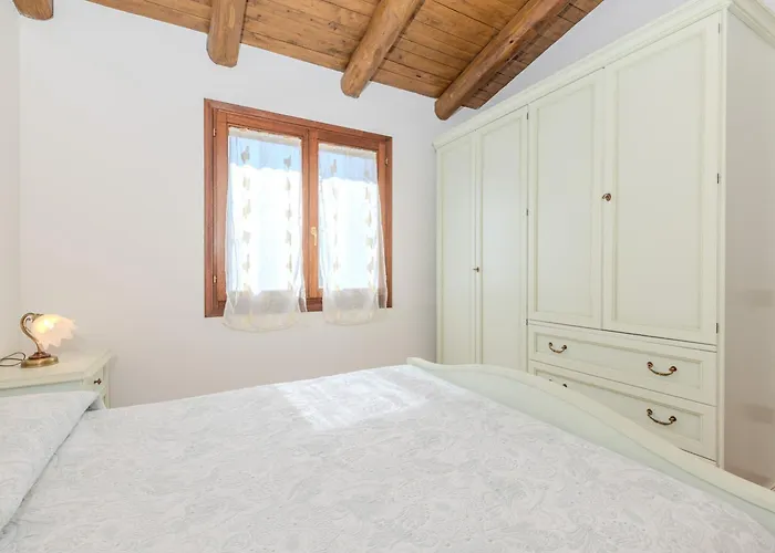 شقة Splendido Stazzo Vista Mare Lu Fraili سان تيودورو